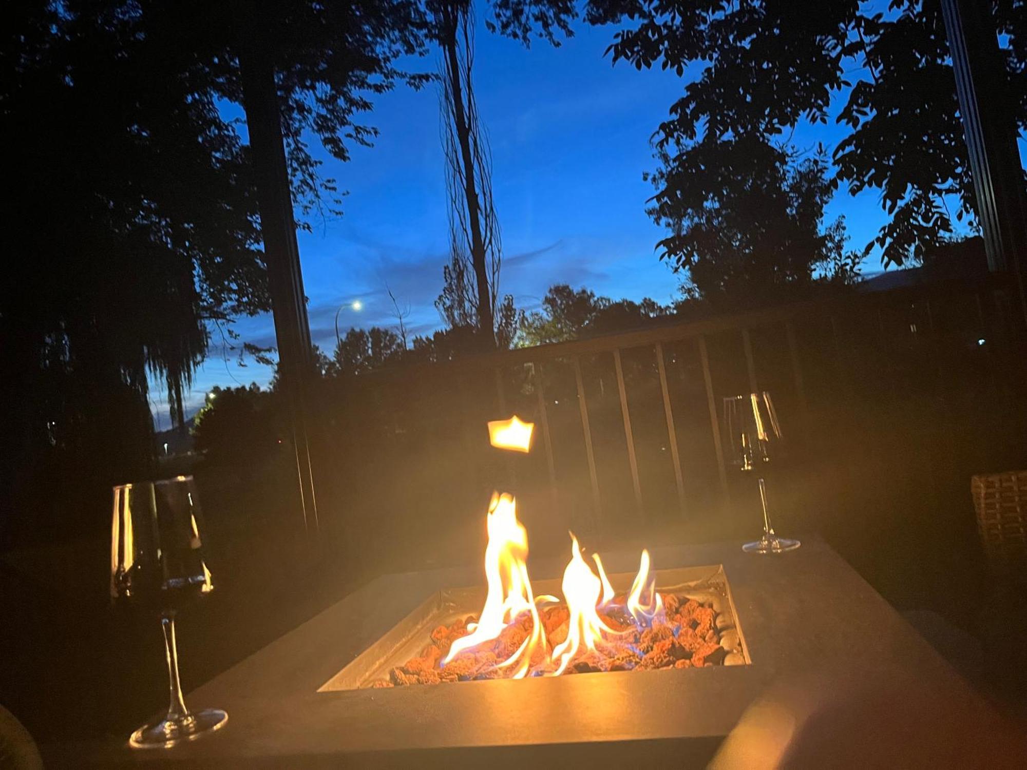 Hikari-Okanagan Sunshine B&B 킬로나 외부 사진